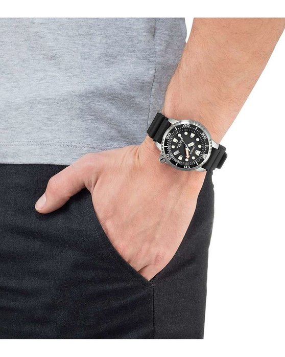 CITIZEN Eco-Drive Divers Black Rubber Strap